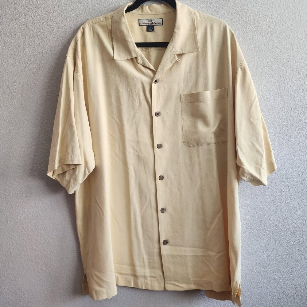 Tommy Bahama Shirt Mens XL Yellow 100% Silk Button Up Camp Casual Texture Pocket